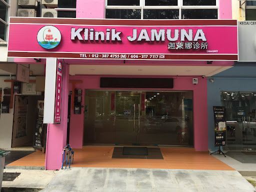 Klinik Kulit Terbaik Berdekatan Saya di Batu Berendam