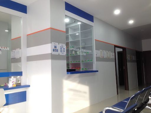 U.n.i KLINIK Bakri